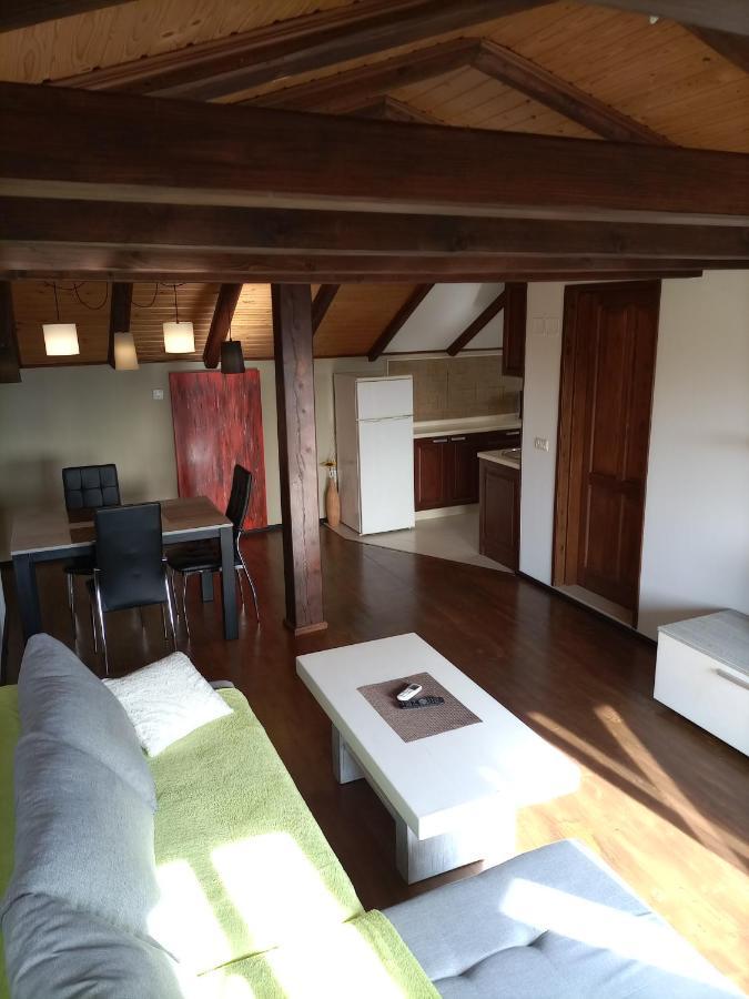 Apartments Ingrid Новиград Екстериор снимка